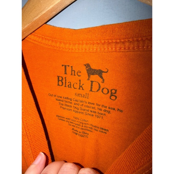 The Black Dog Orange Long Sleeve T Shirt Dog Graphic Size Small - Picture 5 of 5